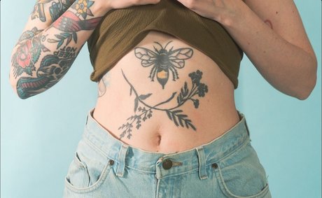 Qcknd naked star pics