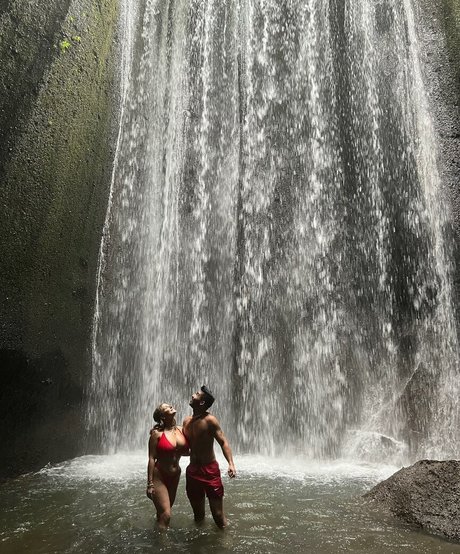 Becca M perfect actress photos