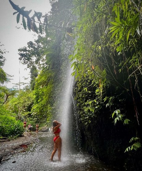 Becca M pornstar art picture