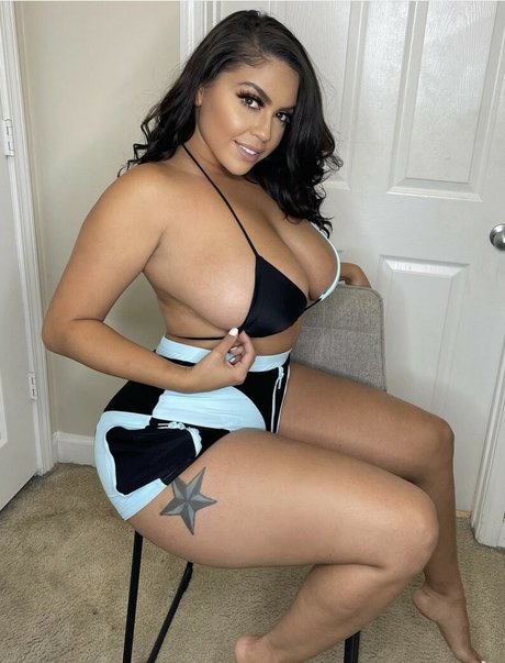 Jessenia Rebecca pornstar nude picture