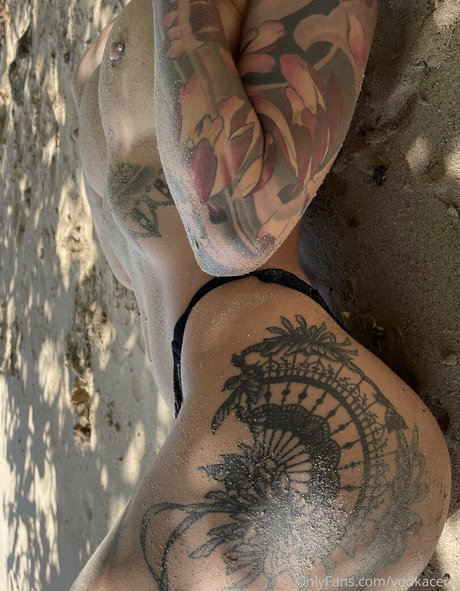 CerizVodka free star pics