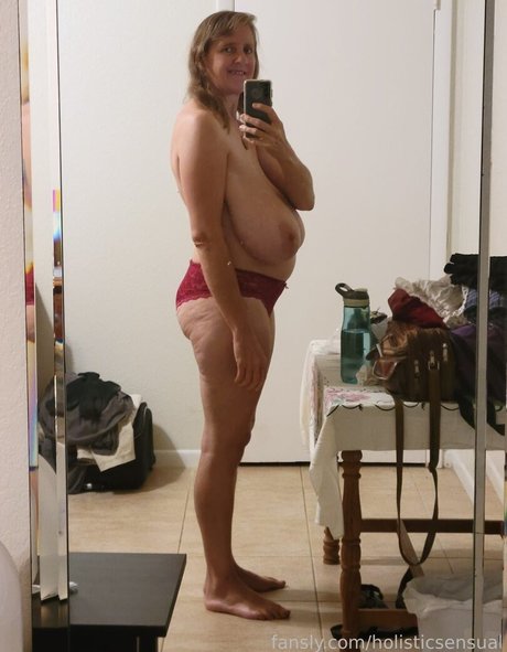 Busty Petra pornstar hot pic