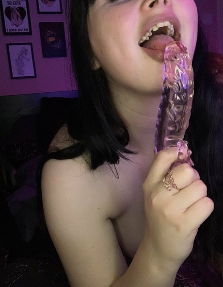 Gothicc Peach star sex archive