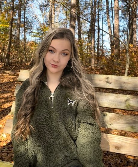 melissapreslee art model pic