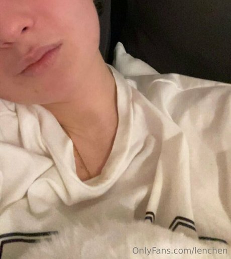 Lenchen exclusive model picture