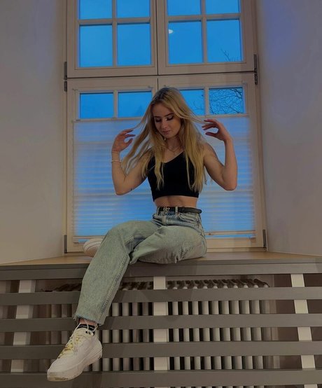 Lenchen porn actress images