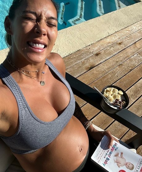 Hannah Eden Fitness sexy pornstar images