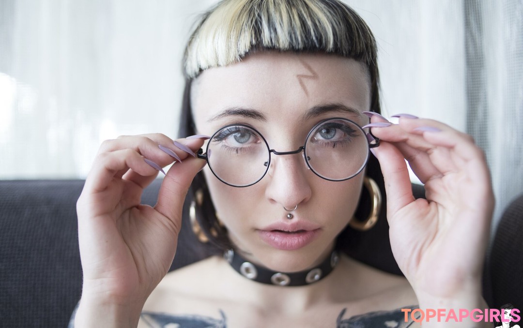 sikoisdead pornographic model galleries