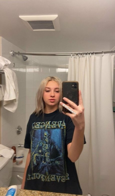 trinaber star pornographic pictures