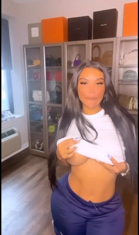 latino onlyfans sexy pictures