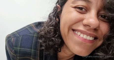 Night Papillon beautiful actress archive