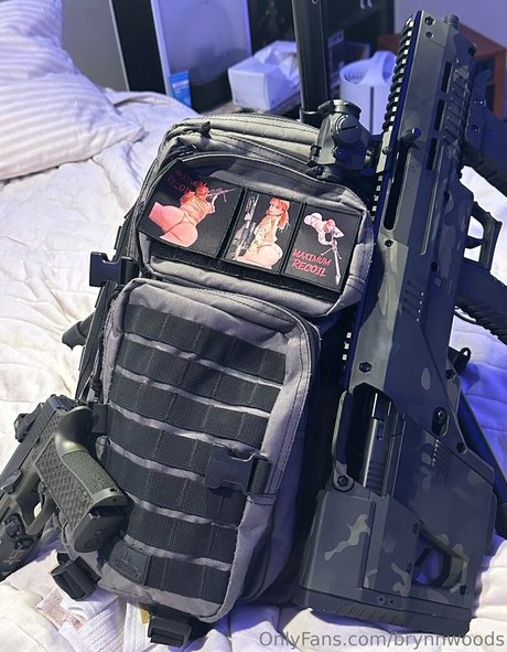 brynnwoods model top pic