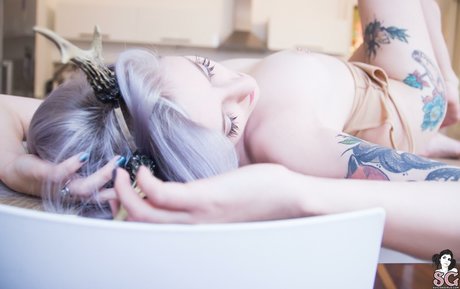 Wilhelmine model adult photo