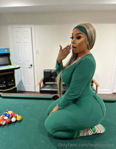 iwantjudyyy beautiful star img