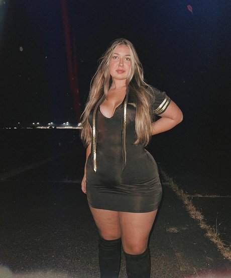 Simplylindzz star free image