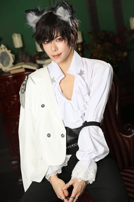 Momo Tomomoto naked pornstar pics