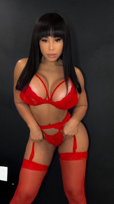 Annays Fitness Annistar star nude pics