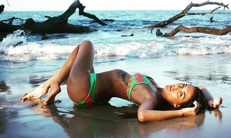 sexyisanunderstatement pornstar naked image