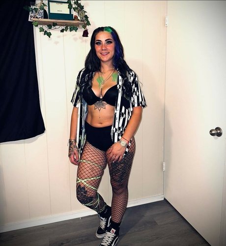 bunnybabe2323 model pics