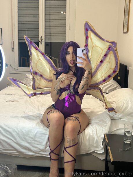 debbie cyber xxx actress gallery