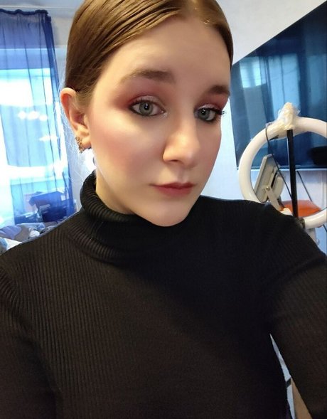 Agrifano high quality actress pic