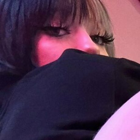 Krispy Kreme Rose adult actress pics