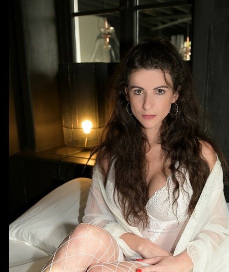 elodypix model nice images