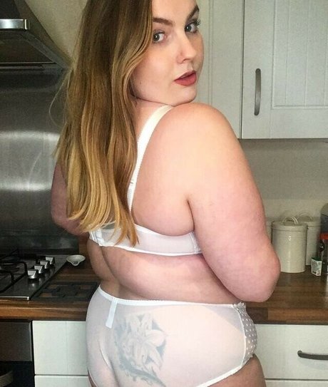 nude onlyfans top img