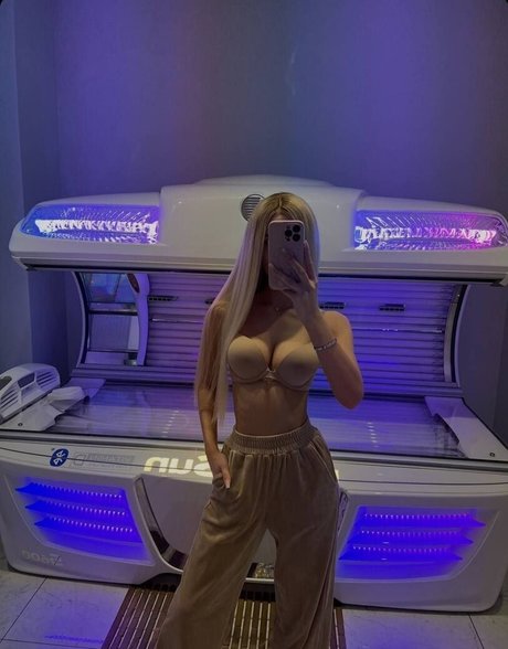 eyes onlyfans free nude pic