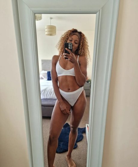 New UK Gladiators adult model pic