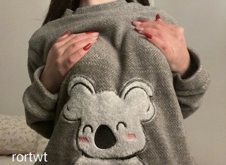 rortwt erotic actress gallery