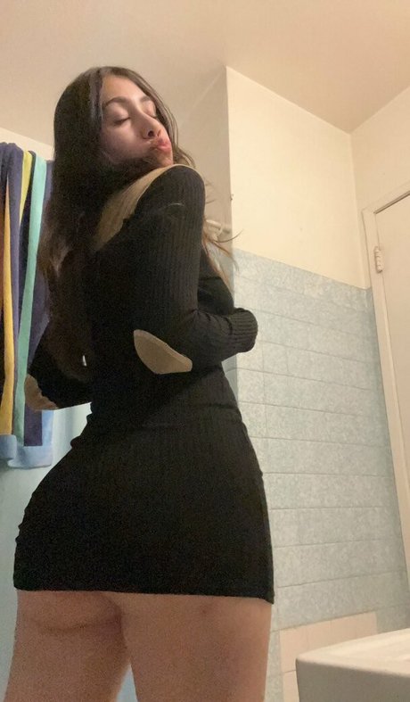 Alldaypariss pretty model picture