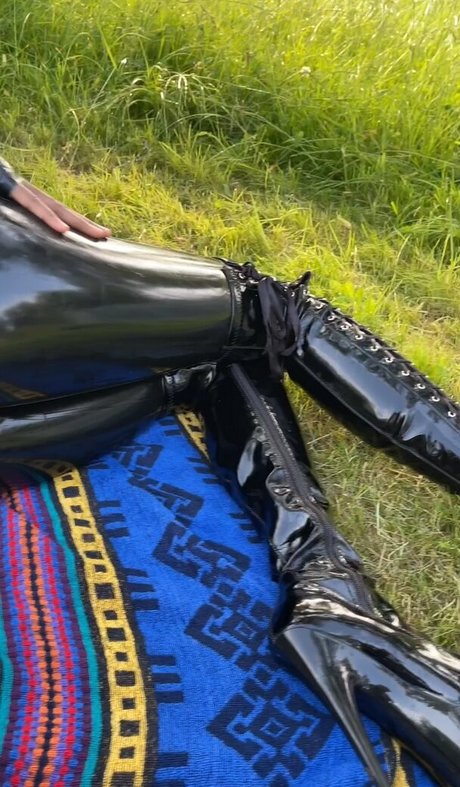 Sexmeat porn model image