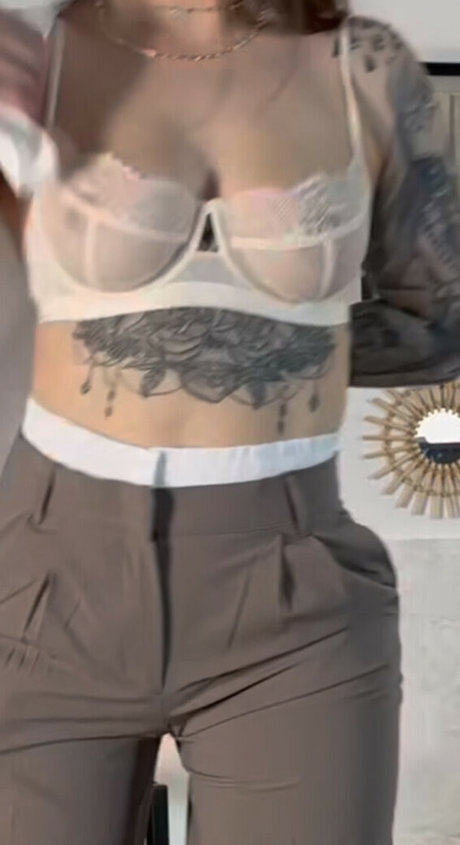 angieberbuer model erotic galleries