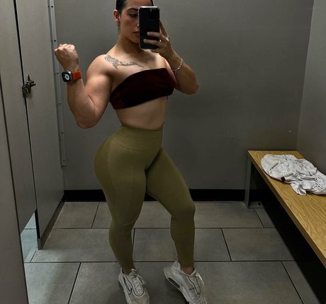 ireeneechaaveez sex model photos