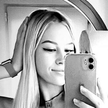 Bqcass model art photo