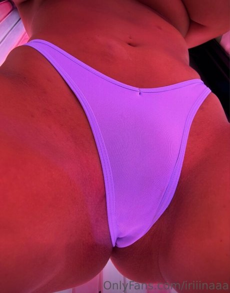 _IRIIINA nude model archive