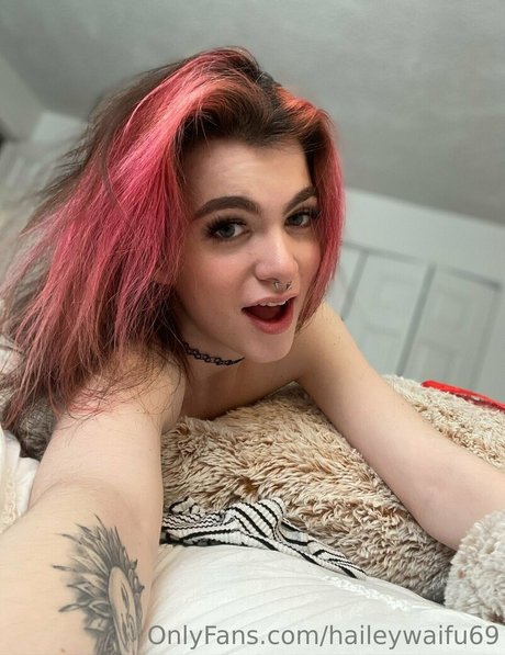 haileywaifu69 sexy actress images