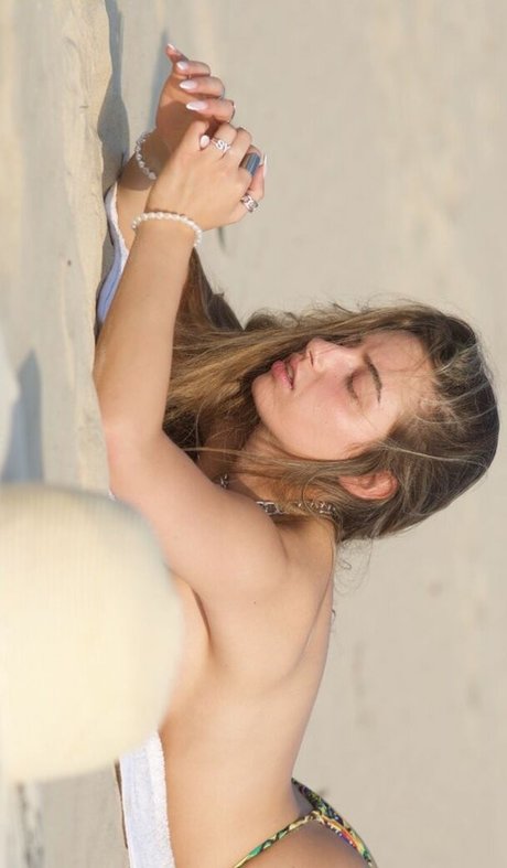 Aluma Dahuki sexy pornstar picture