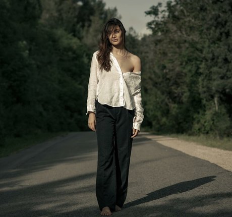 Shira Aizner sex model pics