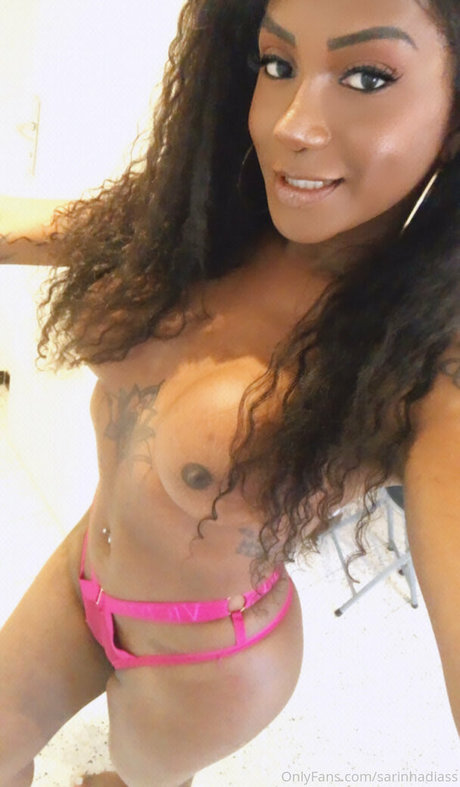 sarinhadiass free pornstar photos