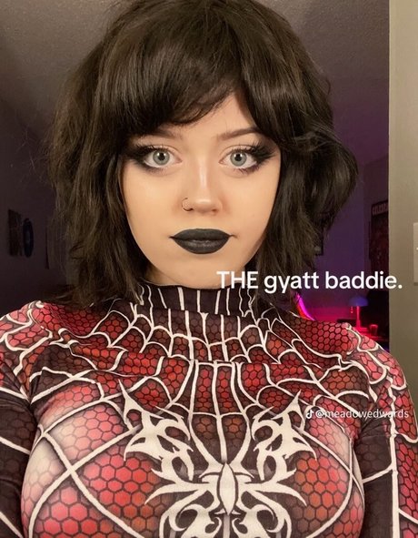 Meadow Edwards pretty actress pic