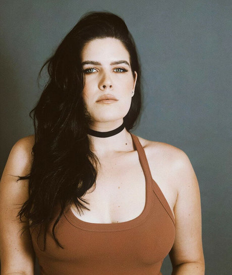 Erica Lindbeck model top photos