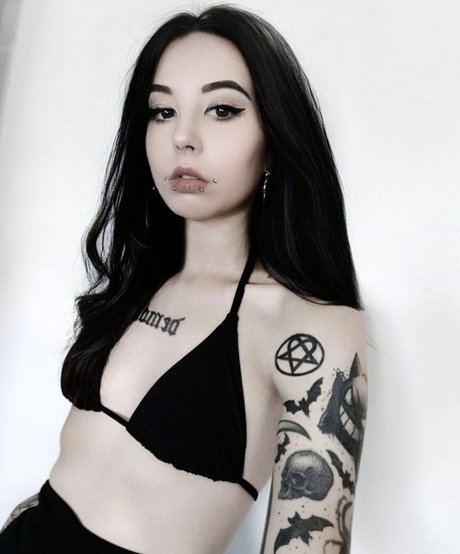 Trauma demon nice pornstar image