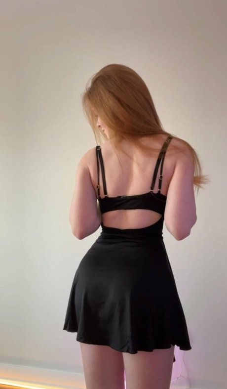 FaithTTV exclusive pornstar gallery