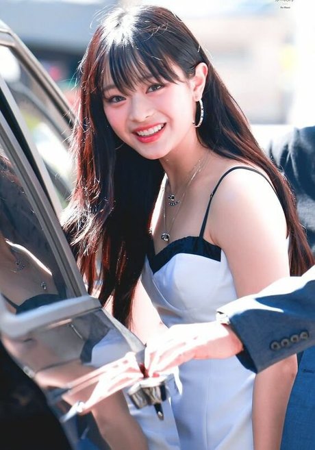 Hanni Pham xxx star pictures