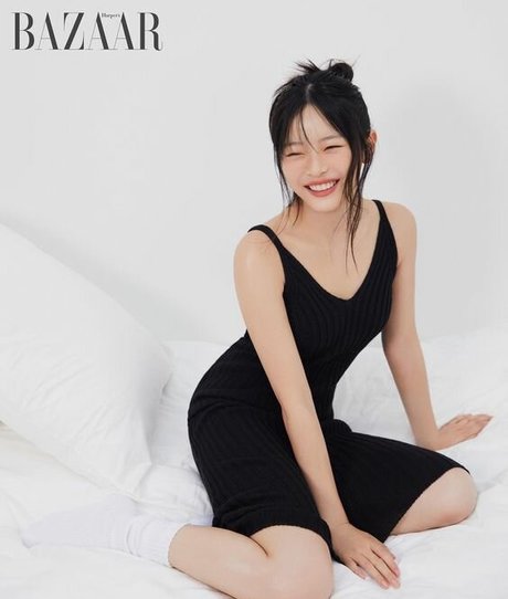 Hanni Pham exclusive actress archive