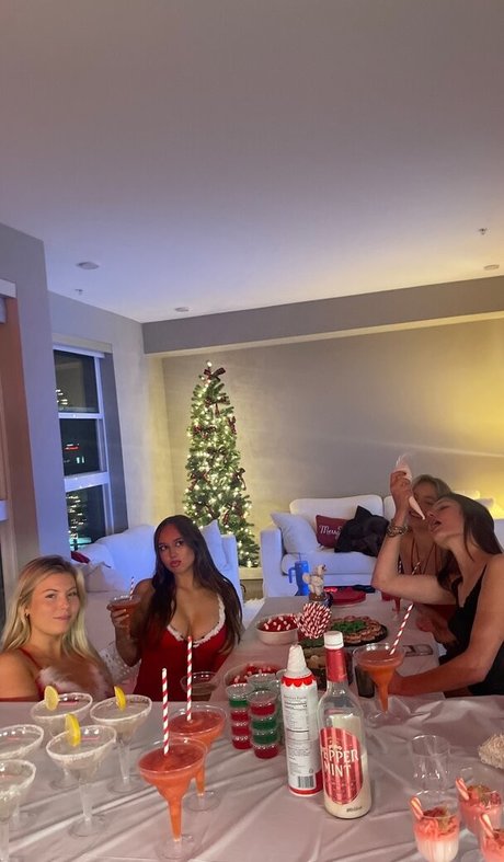 Kam Beahm hd actress img