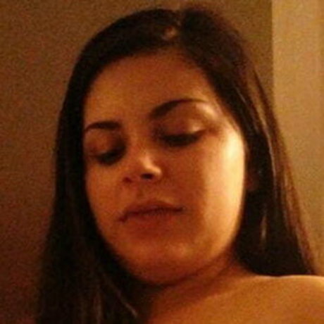 Peitudas model naked picture