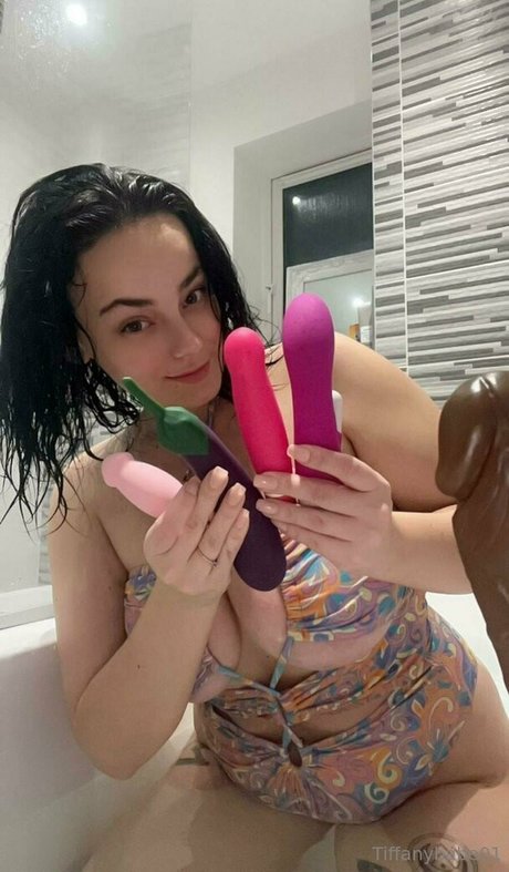 tiffanybabe01 pretty model picture